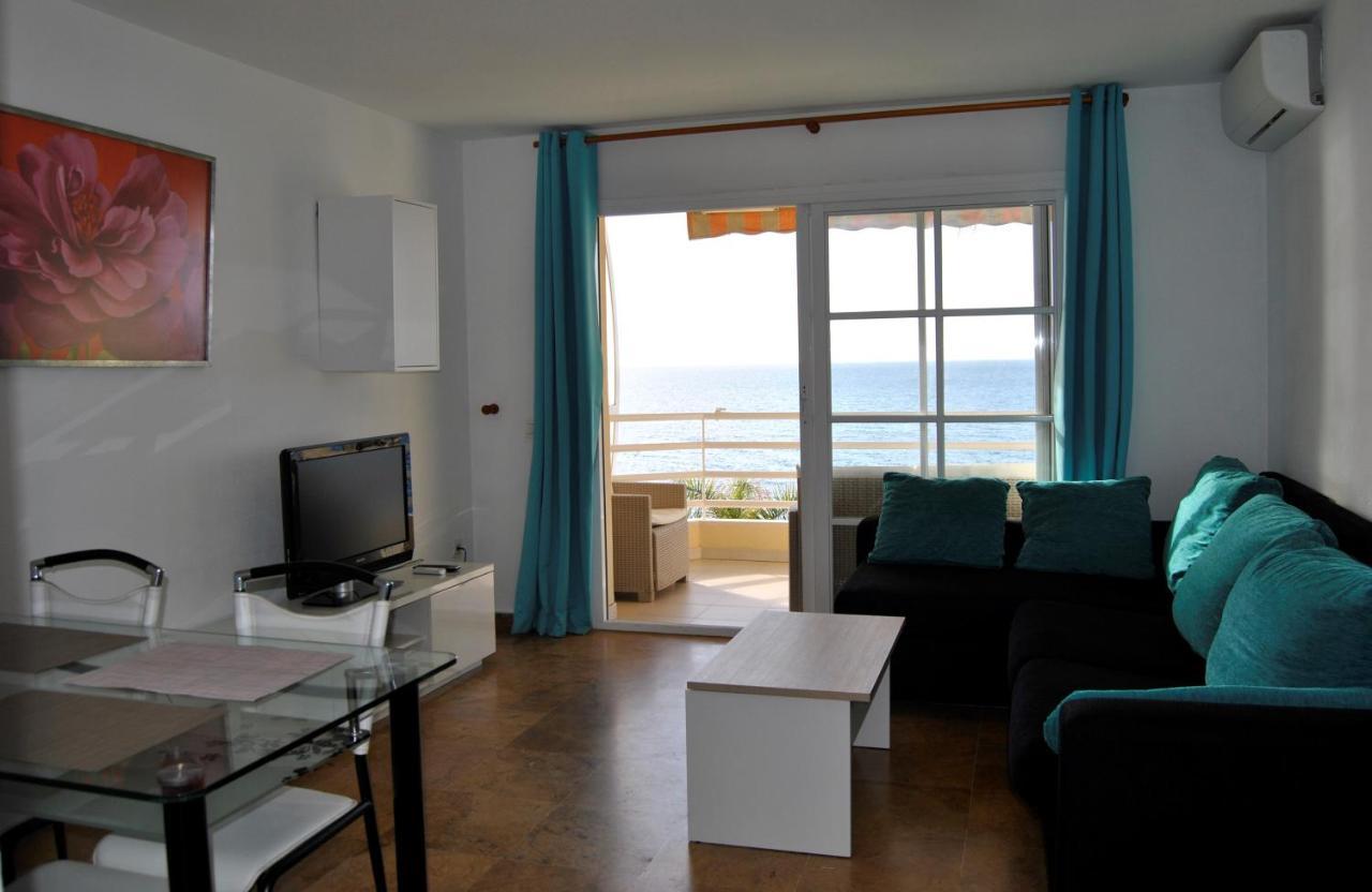 Apartamento Frente Al Mar,Primera Linea Rincon de la Victoria Exterior photo