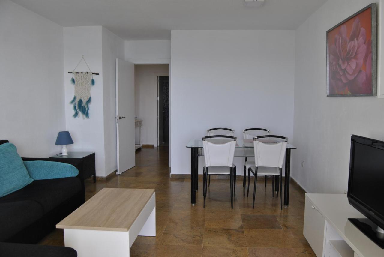 Apartamento Frente Al Mar,Primera Linea Rincon de la Victoria Exterior photo