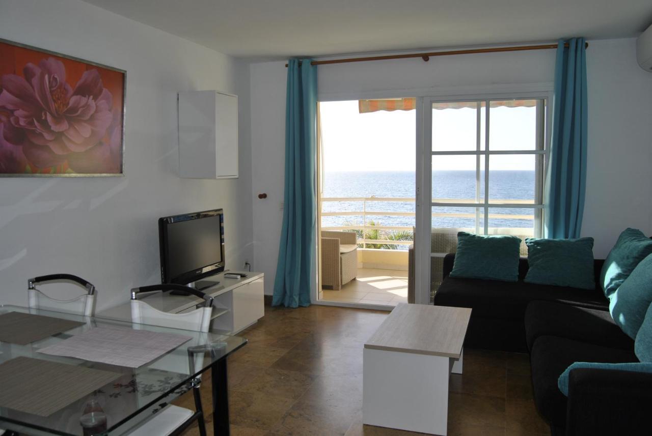 Apartamento Frente Al Mar,Primera Linea Rincon de la Victoria Exterior photo